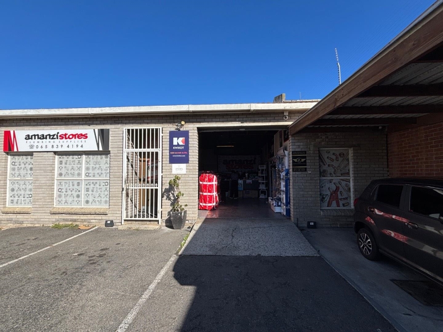 To Let commercial Property for Rent in Paarden Eiland Western Cape